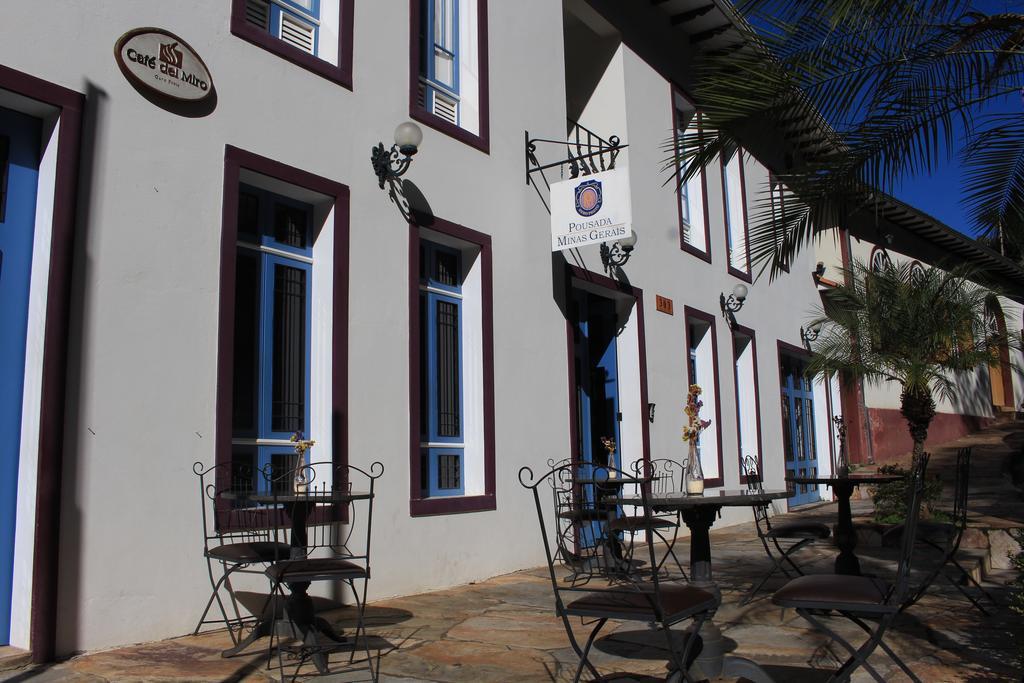 Hotel Pousada Minas Gerais オウロ・プレット エクステリア 写真
